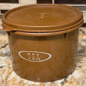 Vintage Tupperware Harvest Brown Tea Canister Silver Lettering with Lid 263-6
